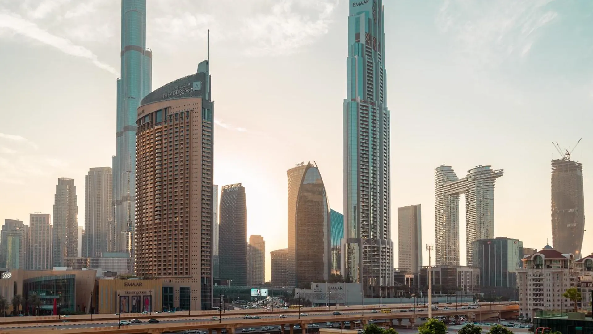 Prime Retreats @ Downtown Views By Emaar Apartment Dubai