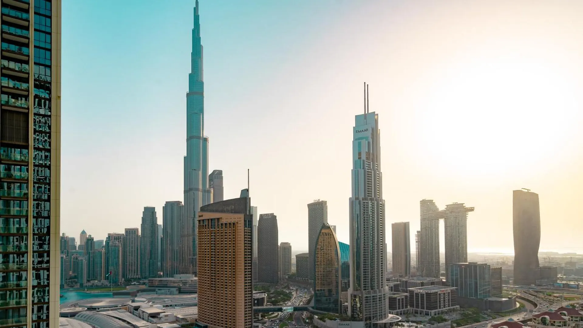 Prime Retreats @ Downtown Views By Emaar Apartment Dubai